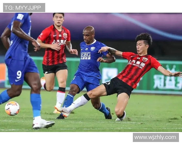 上港与国安激战之后的赛后采访精彩回顾与球员心声分享 上港与国安激战之后的赛后采访精彩回顾与球员心声分享