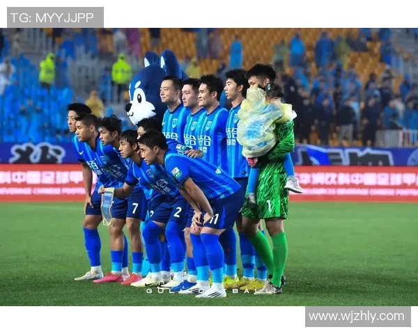 丽江飞虎迎战青岛黄海争夺中甲联赛关键三分的激烈对决