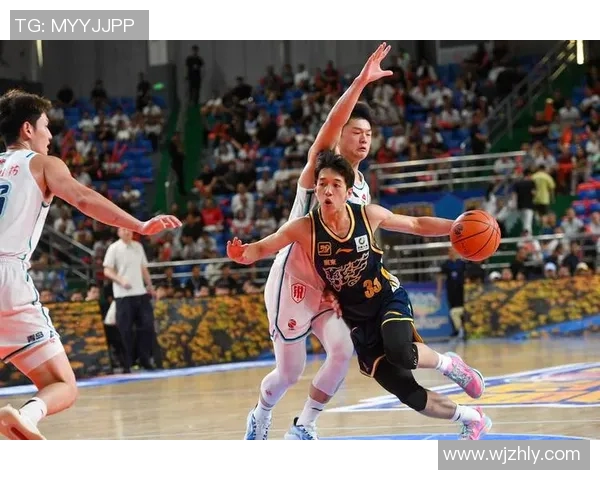 央视CBA直播苏州对阵青岛精彩赛事回顾与分析