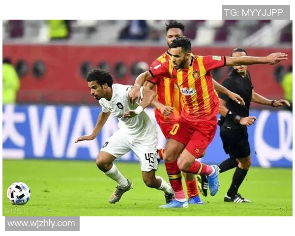 多哈杜与波斯波利斯激战在即谁能在亚冠赛场上笑到最后