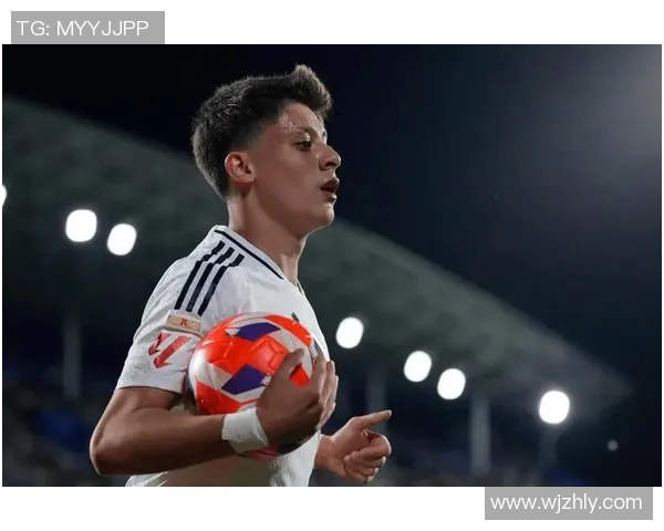 本泽马：从足球天才到传奇射手的辉煌历程与未来展望