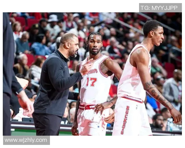 火箭队与国王队最新动态分析及比赛前瞻全面解读