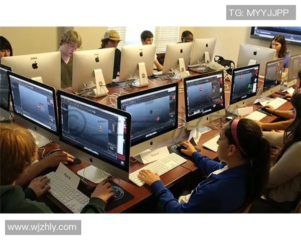 杜克大学与北卡罗来纳大学经典对决精彩录像回放全程回顾