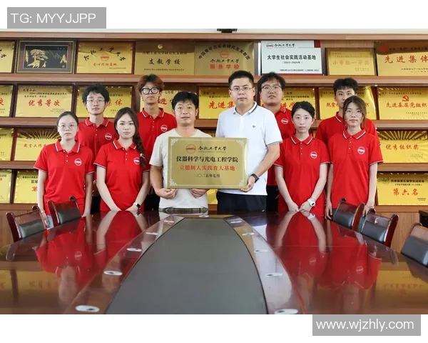 朱荣振:从学术研究到社会实践的多维探索与创新之路