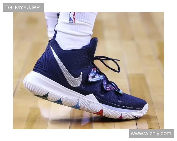 欧文新鞋发布会引发热议踩踏耐克Logo彰显艺术无拘束