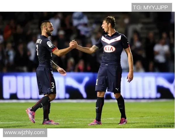 波尔多与里昂的较量：谁将赢得法甲赛季的荣耀与未来