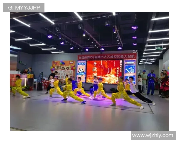 街舞战术解析：西安街舞队边路渗透体系的创新与实践探讨MBA