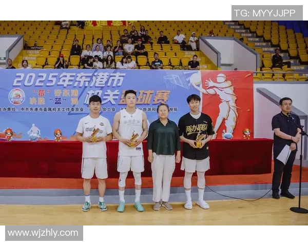 专访杨静：探寻篮球背后的成功秘诀与成长之路